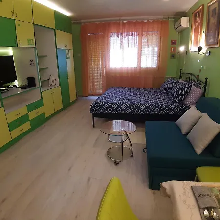 Adela Apartment